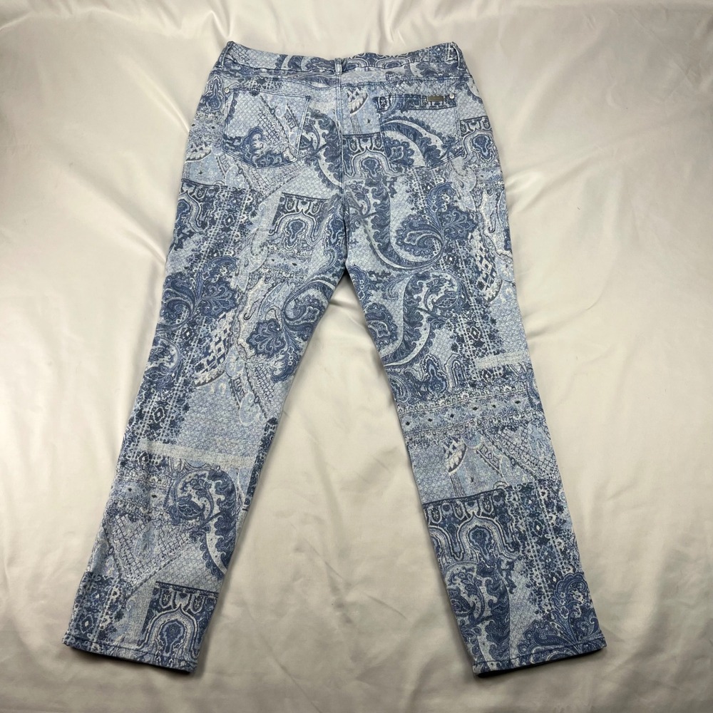 Chico's So Slimming Girlfriend Ankle Paisley Patchwork Blue White Denim Pants